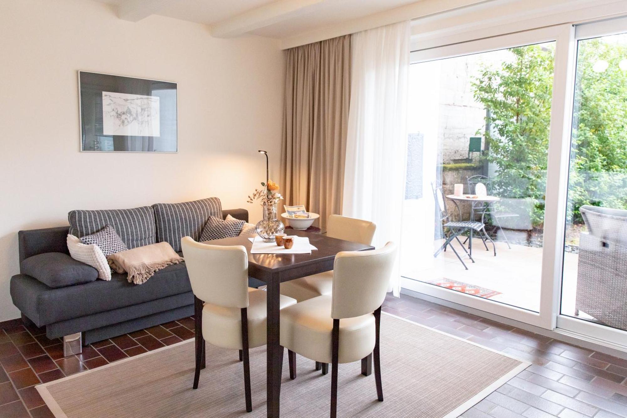 Hennen Appartement *